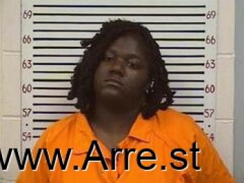 Aliyah  Jones Mugshot