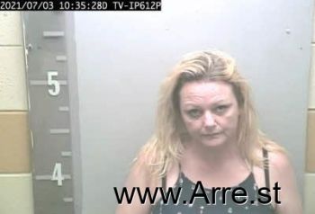 Alanda  Malone Mugshot