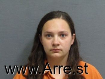 Amanda Lynn Benton Mugshot