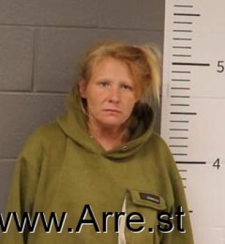 Angela  Kelly Mugshot