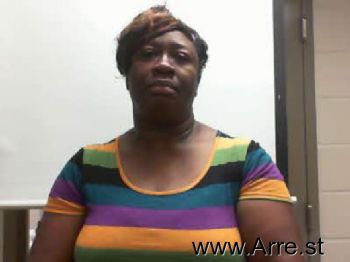 Beverly Linette Mcneal Mugshot