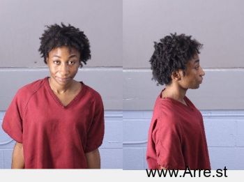 Brianna Martinae Ross Mugshot