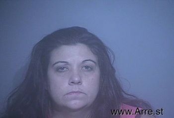 Danielle Marie Holt Mugshot