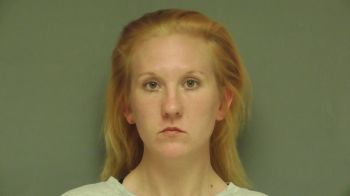 Danielle Faye Lynn Reynolds Mugshot