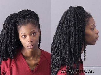 Denisha Renee Smith Mugshot