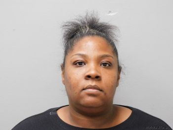 Dominique Evelyn Wright Mugshot