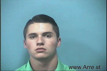 Dylan Mckenzie Leon Mugshot