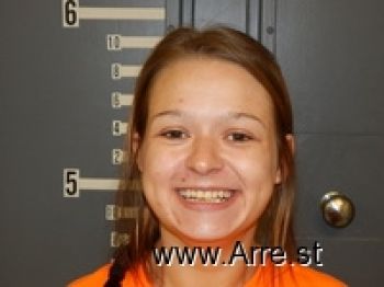 Elizabeth Mae Pottier Mugshot