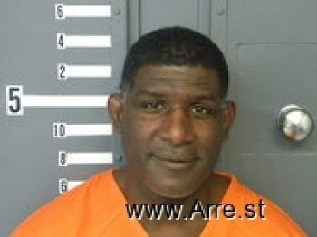 Illya Stephond Henderson Mugshot