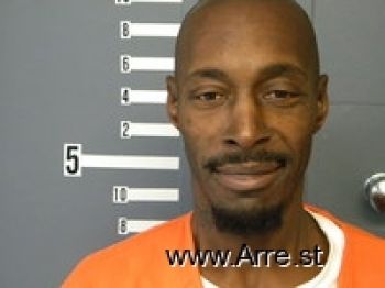 Ivory Lavell Starr Mugshot