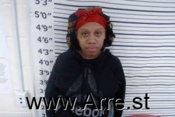 Janiah  Shipman Mugshot