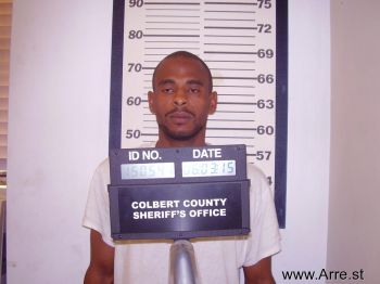 Justin Oneal Hall Mugshot