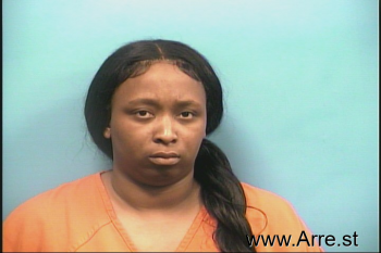 Jasmine Monique Holmes Mugshot