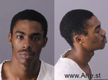 Johnathan P Junior Moore Mugshot