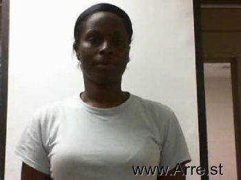 Keyundria Santise Brown Mugshot