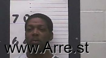 Lavasco Mareaf Simmons Mugshot