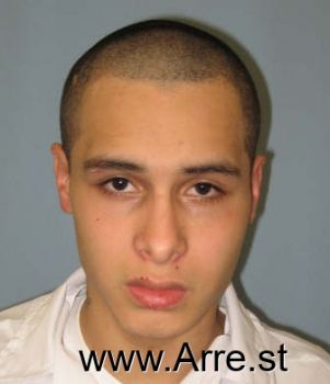 Leonardo  Flores Mugshot