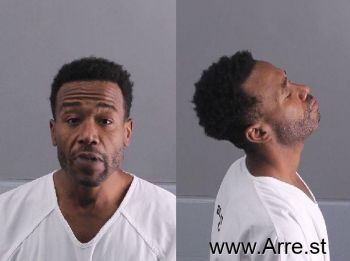 Ladarius M Williams Mugshot