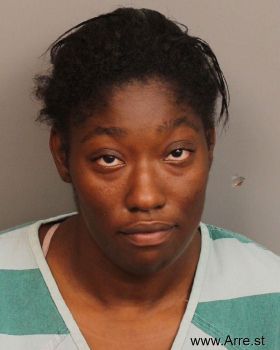 Latoya Denise Jones Mugshot