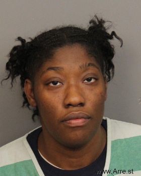 Latoya Denise Jones Mugshot