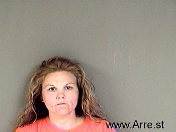 Laura Lacey Brown Mugshot