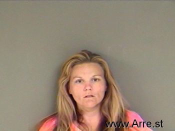 Laura Lacey Brown Mugshot