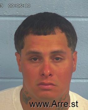 Leonardo  Flores Mugshot