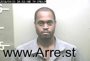 Michael  Graves Jr Mugshot