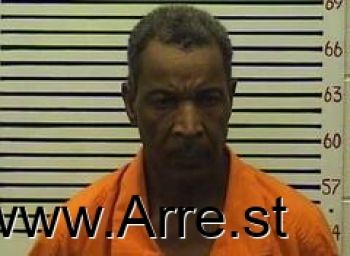 Raymond  Jones Mugshot