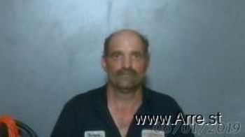 Robert  Lowe Mugshot