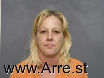 Regina Rich Green Mugshot