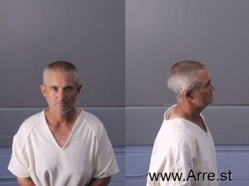 Robert  Holmes Mugshot