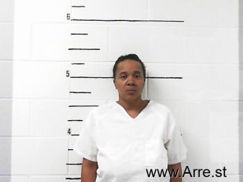 Sasha Keoshia Searcy Mugshot