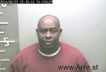 Travis Jerome Moore Mugshot