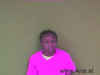 Tabitha Aitaya Woods Mugshot