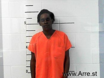 Tasha M Simmons Mugshot