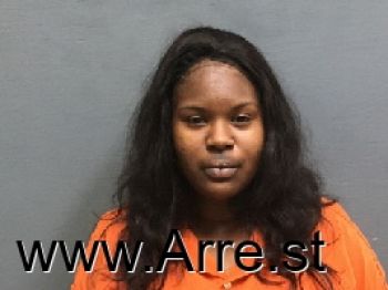 Toriana Nichole Brown Mugshot