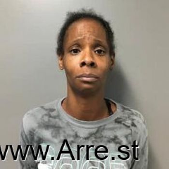 Wendella  Tucker Mugshot