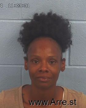 Wendella Na Shay Tucker Mugshot