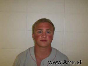 Hunter Lee  Arrest Mugshot