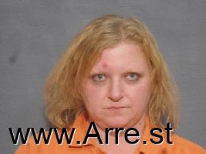 Larayna Andrews Arrest Mugshot