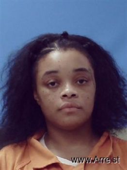 Alexis Zhane Robinson Mugshot