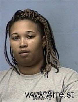 Alisha Renea Smith Mugshot