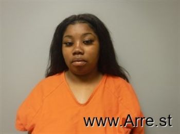 Beyonce Zaikiya Thompson Mugshot