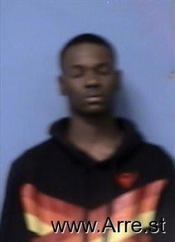 Burtravion T Washington Mugshot