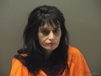 Crystal Gail Cross Mugshot