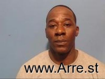 Darrell C Howard Mugshot