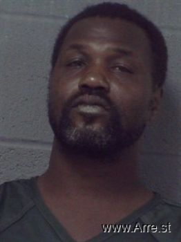 Donta Lavaris Clark Mugshot