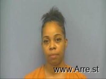 Ebony  Hammonds Mugshot