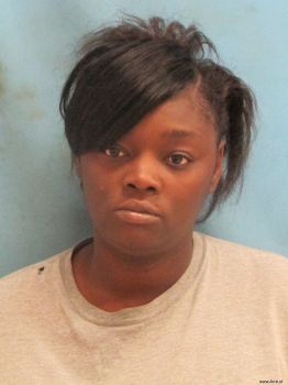 Earlesha  Banks Mugshot